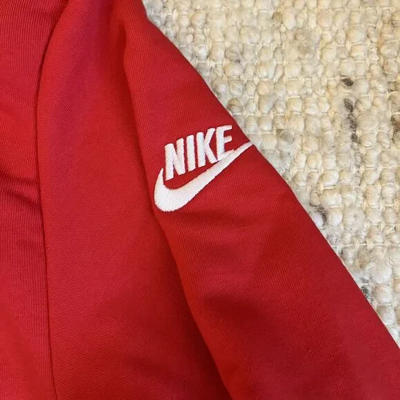 RARE RED Nike Standard Issue New England Patriots TEAM Dri-FIT Hoodie Rivalries